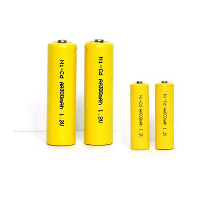 خدمات معمل اختبار البطارية الخلوية معمل خارجي تم اختباره بواسطة خدمة مصادقة الجهات الخارجية التابعة للجنة الاتصالات الفيدرالية (FCC)